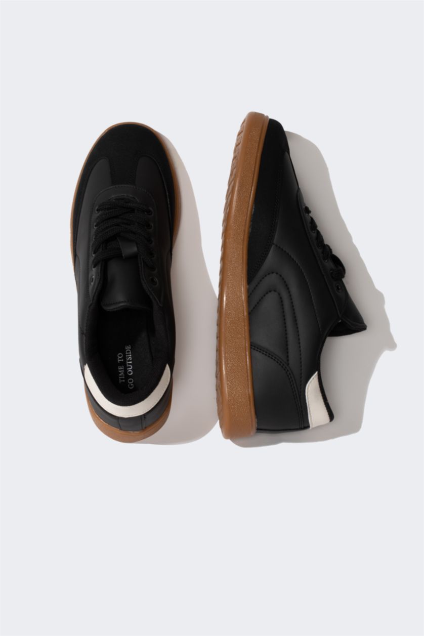 FEMME Noir Baskets PU