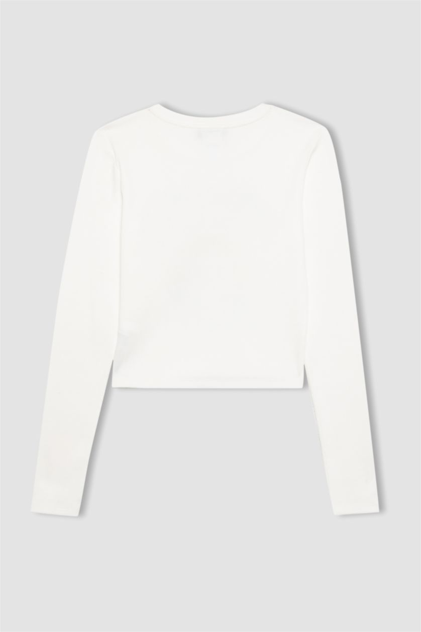 Kadın Kırık Beyaz Attack on Titan Fitted Bisiklet Yaka Fitilli Kaşkorse Uzun Kollu Tişört