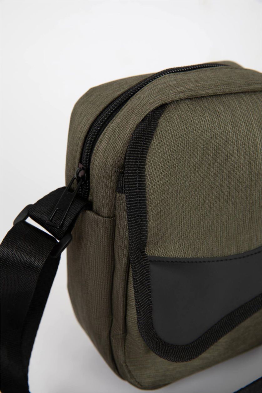 رجال كاكي Crossbody Bag