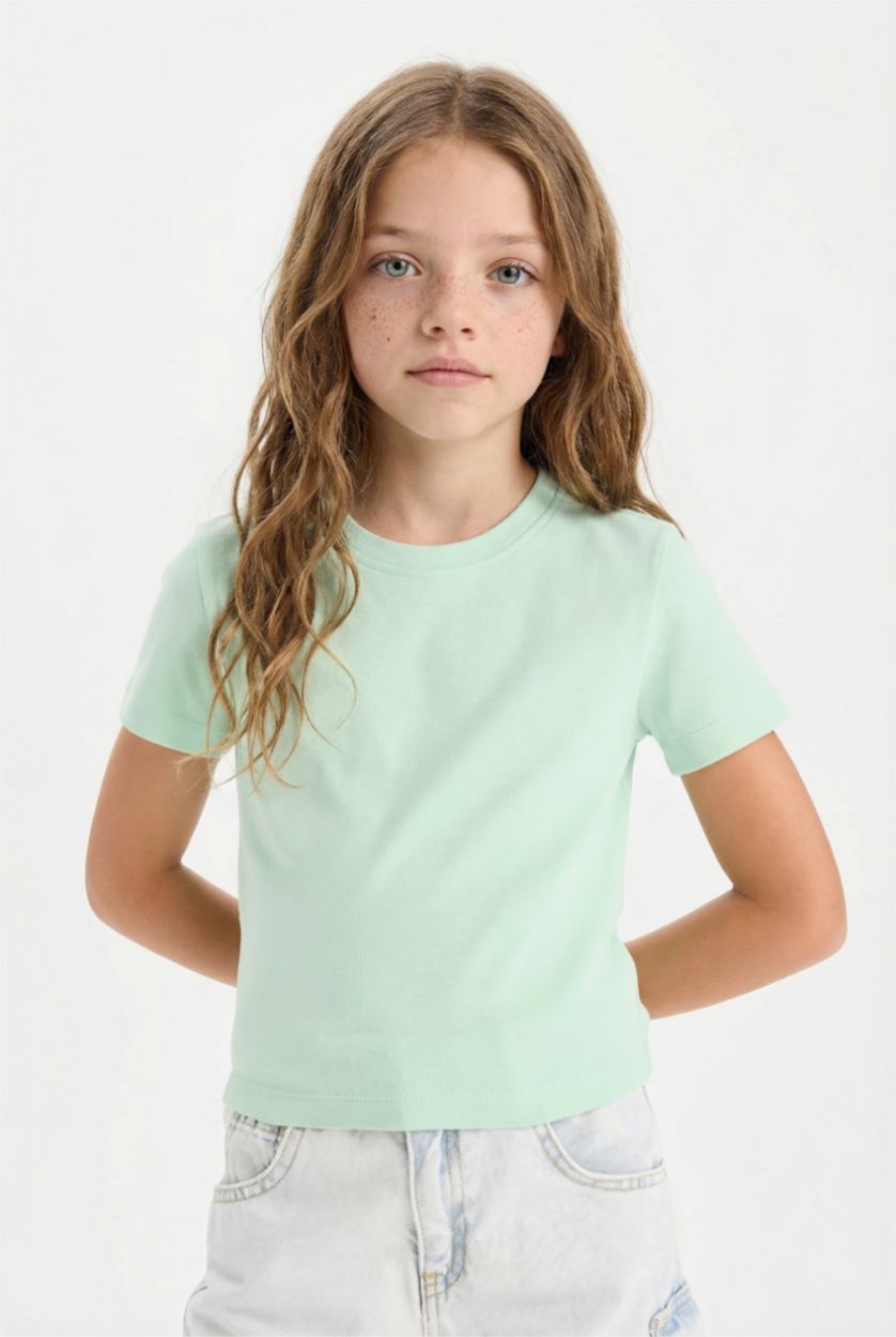 بنات أخضر فاتح تيشيرت نص ردن مضلع سليم فيت بياخة مستديرة