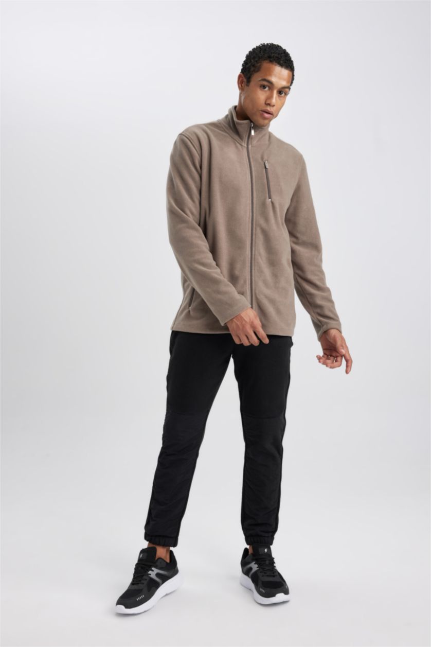 Man Teak Regular Fit Stand Collar Pocket Fleece Sweatshirt