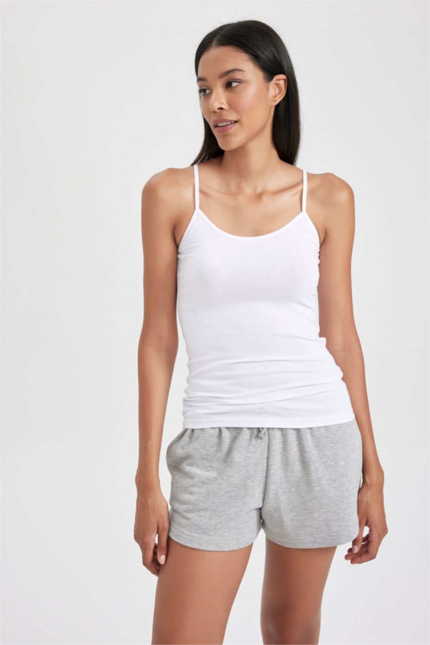 Woman White Regular Fit Cotton Undershirt