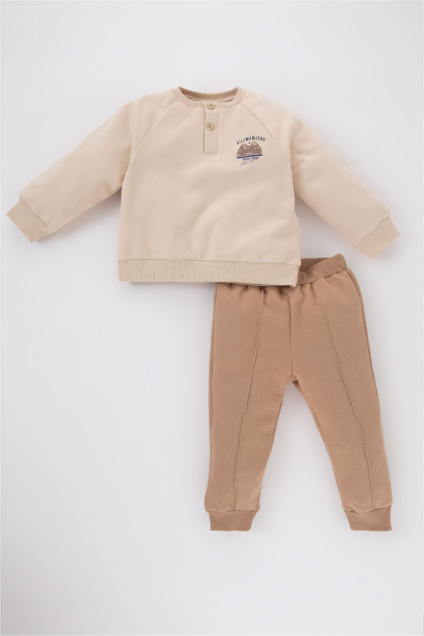 BABY BOY Beige طقم قماش رقيق قصة عادية