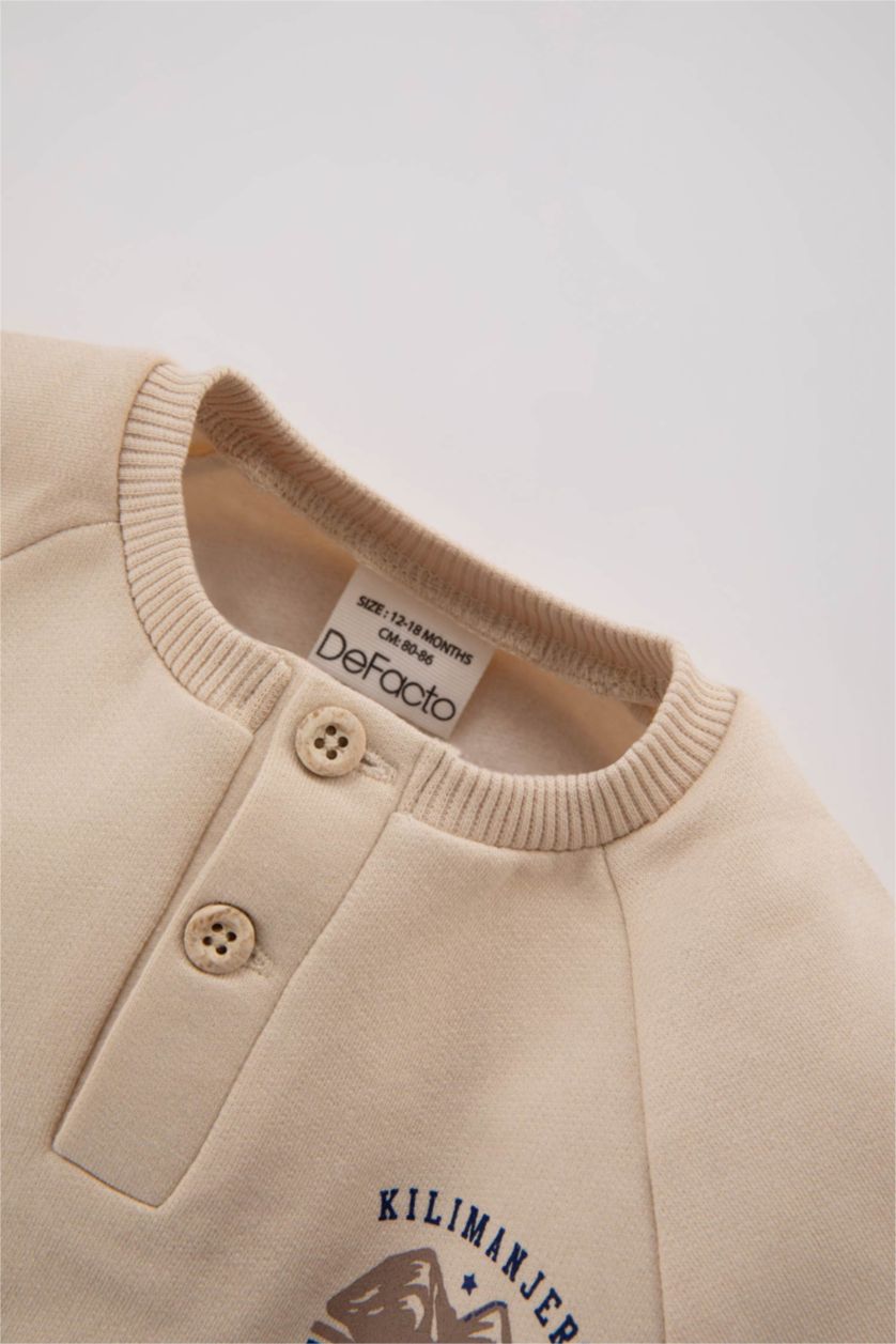 BABY BOY Beige طقم قماش رقيق قصة عادية