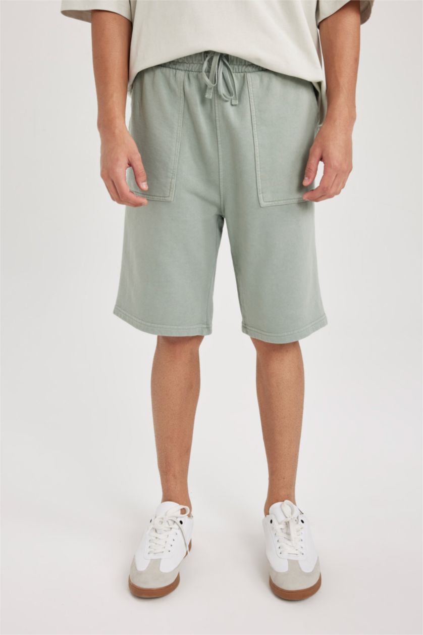 Erkek Açık Yeşil Regular Fıt Düz Paça Şort