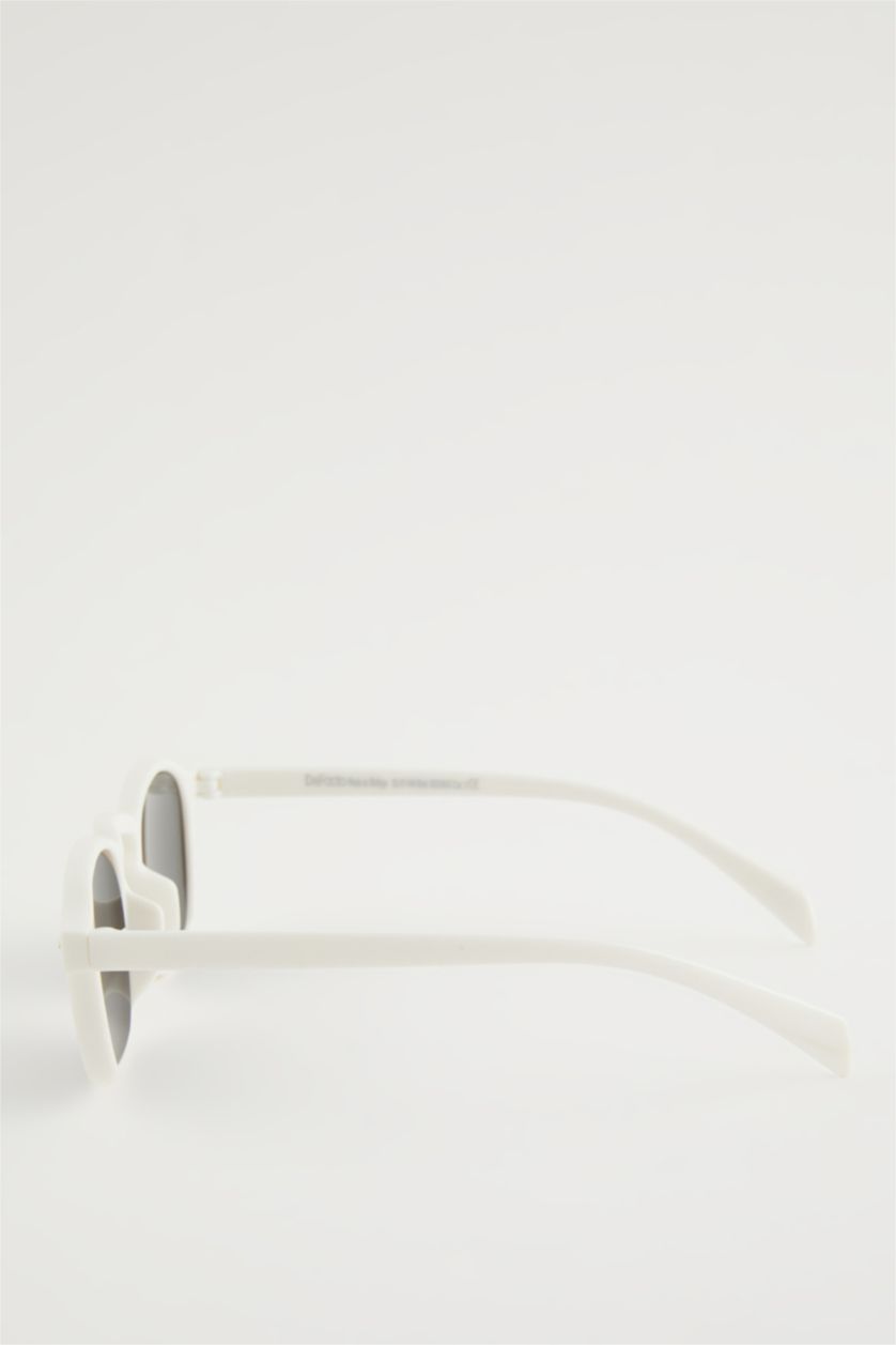 Erkek Beyaz Erkek Oval Güneş Gözlüğü