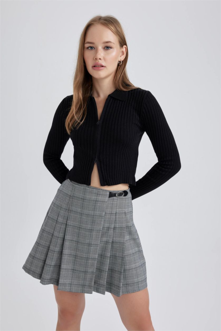 WOMAN Black Pleat Mini