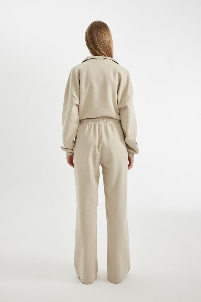 Kadın Kum Wide Leg Geniş Bol Paça Eşofman Altı Beli Lastikli Bağcıklı Cepli Basic Düz