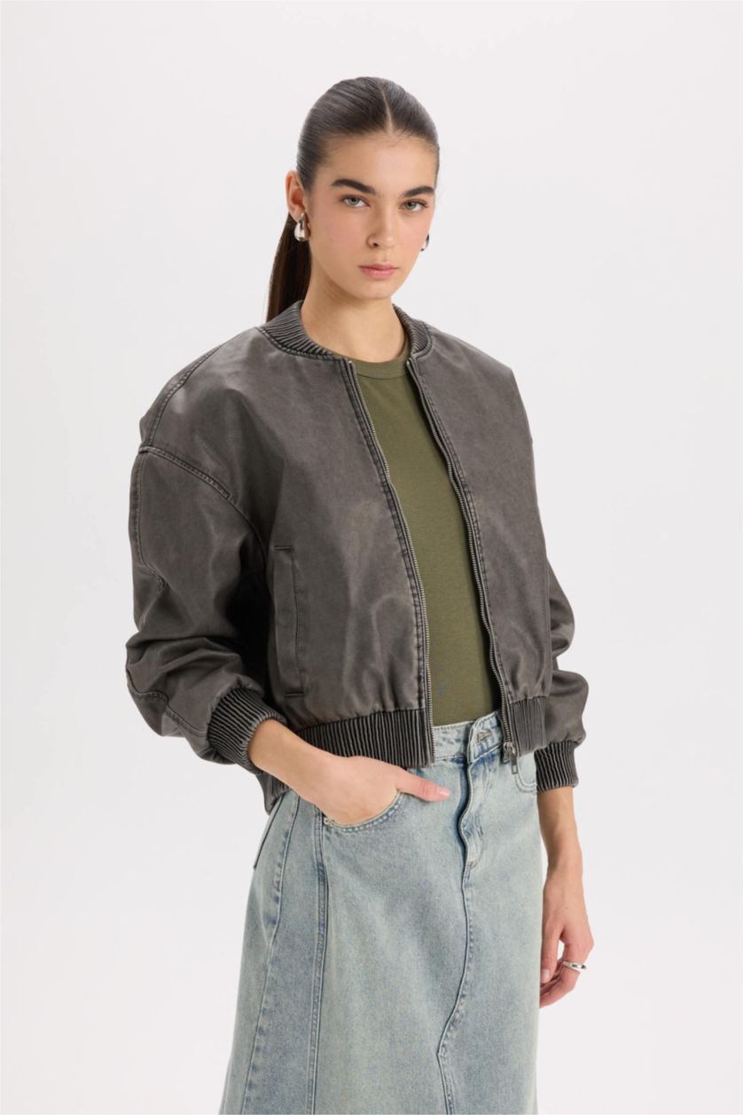 Woman Grey Faux Leather Jacket