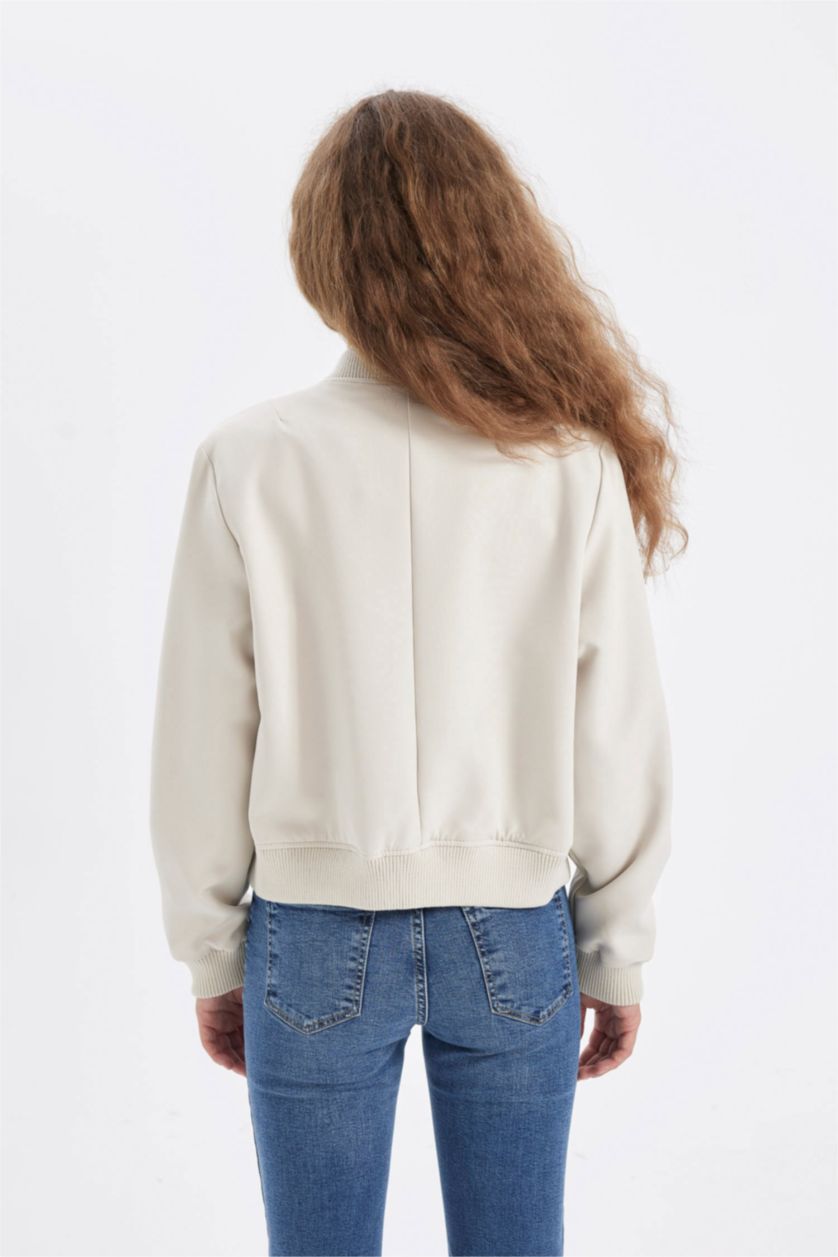 Kadın Ekru Su Geçirmez Kolej Yaka Rüzgar Geçirmez Çıtçıtlı Cepli Kısa Bomber Ceket