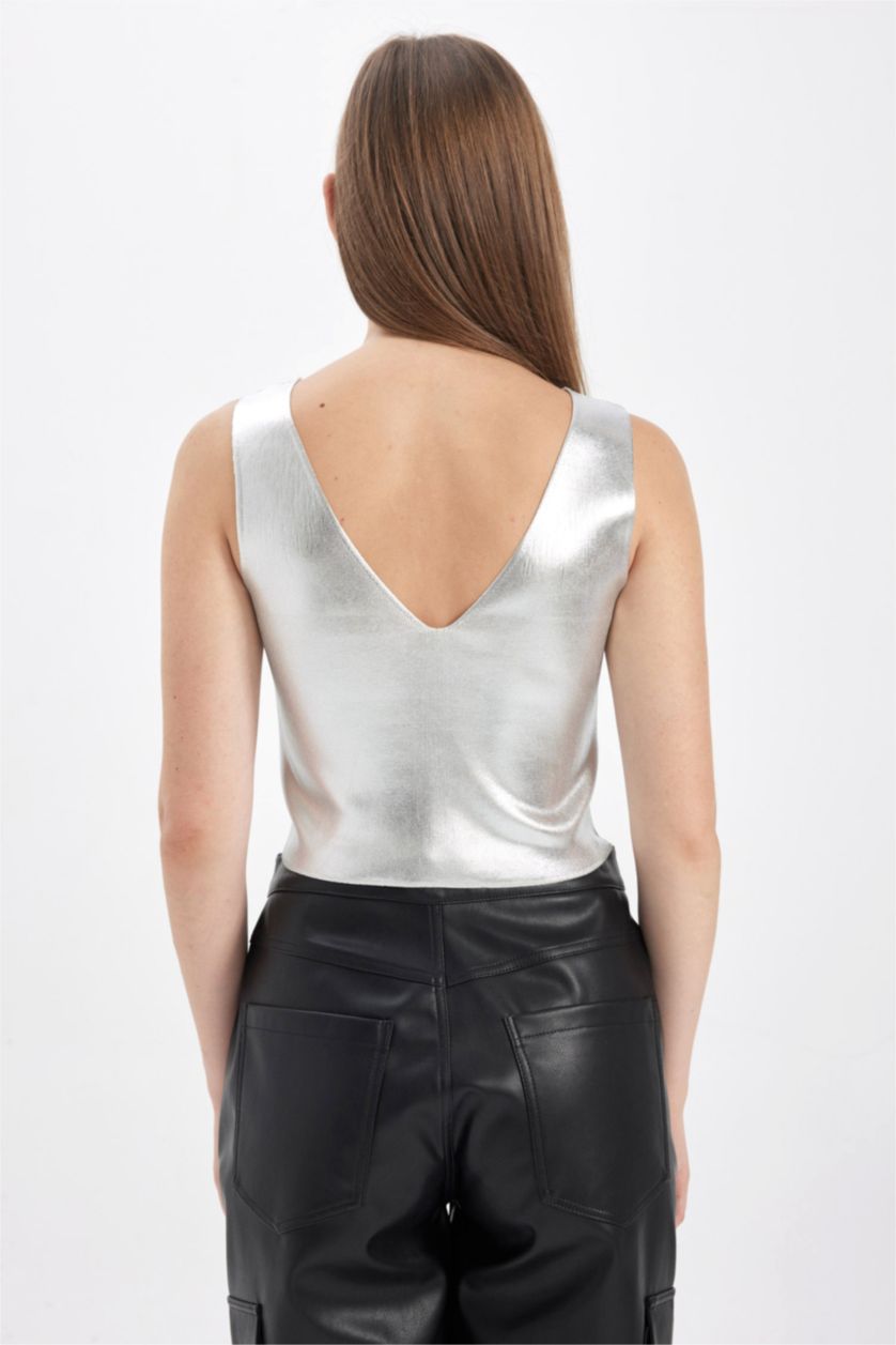 Kadın Gri V Yaka Parlak Triko Atlet