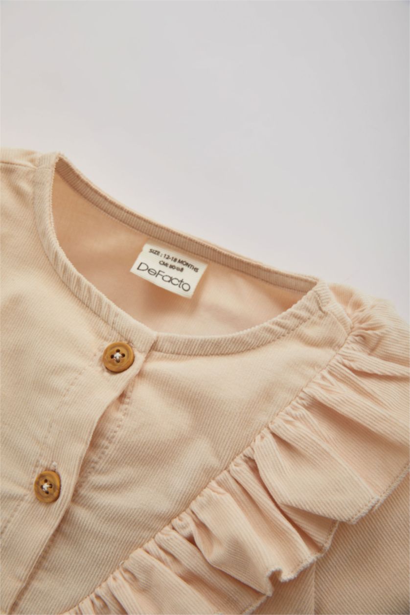 طفلة صغيرة اللون الرملي فستان قصير مخمل بناتي قصة عادية ردن طويل