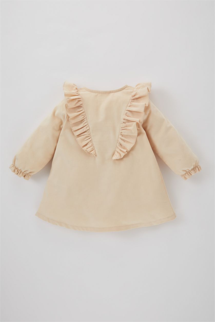 طفلة صغيرة اللون الرملي فستان قصير مخمل بناتي قصة عادية ردن طويل