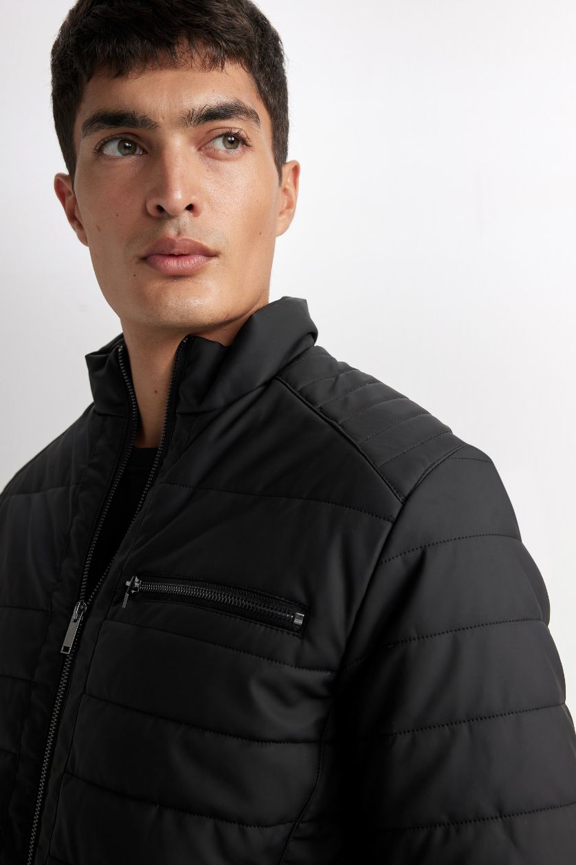 Erkek Siyah Su İtici Slim Fit Dar Kesim Dik Yaka Fermuarlı Cepli Suni Deri Ceket Mont