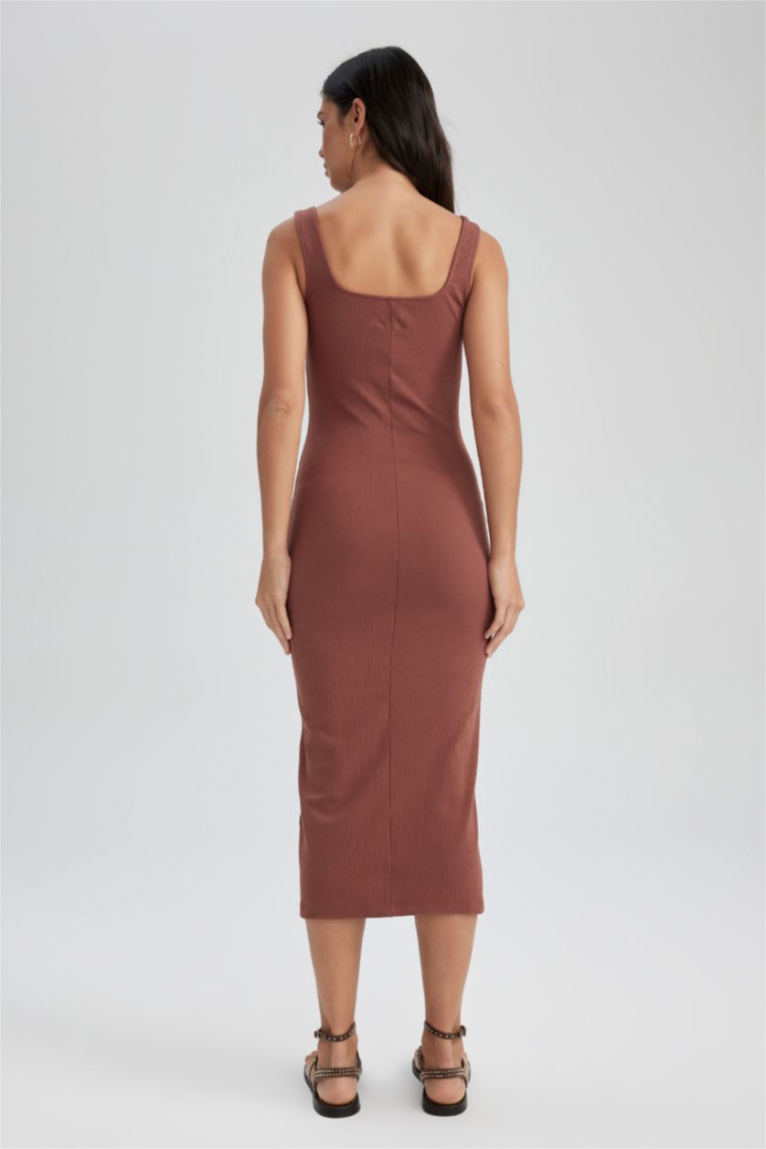 Kadın Kahve Bodycon Kare Yaka Fitilli Kaşkorse Midi Askılı Elbise