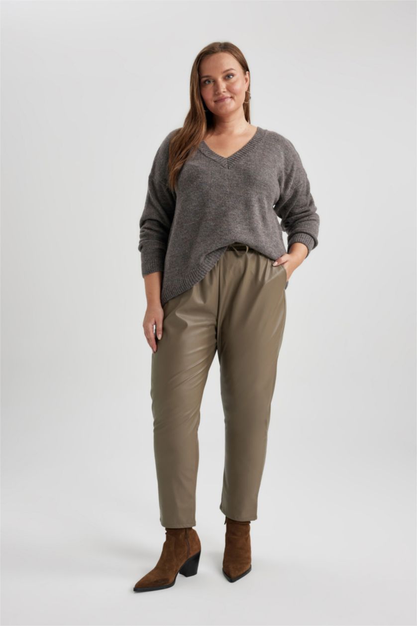 Kadın Vizon Relax Fit V Yaka Premium Yumuşak Yünlü Dokulu Kazak