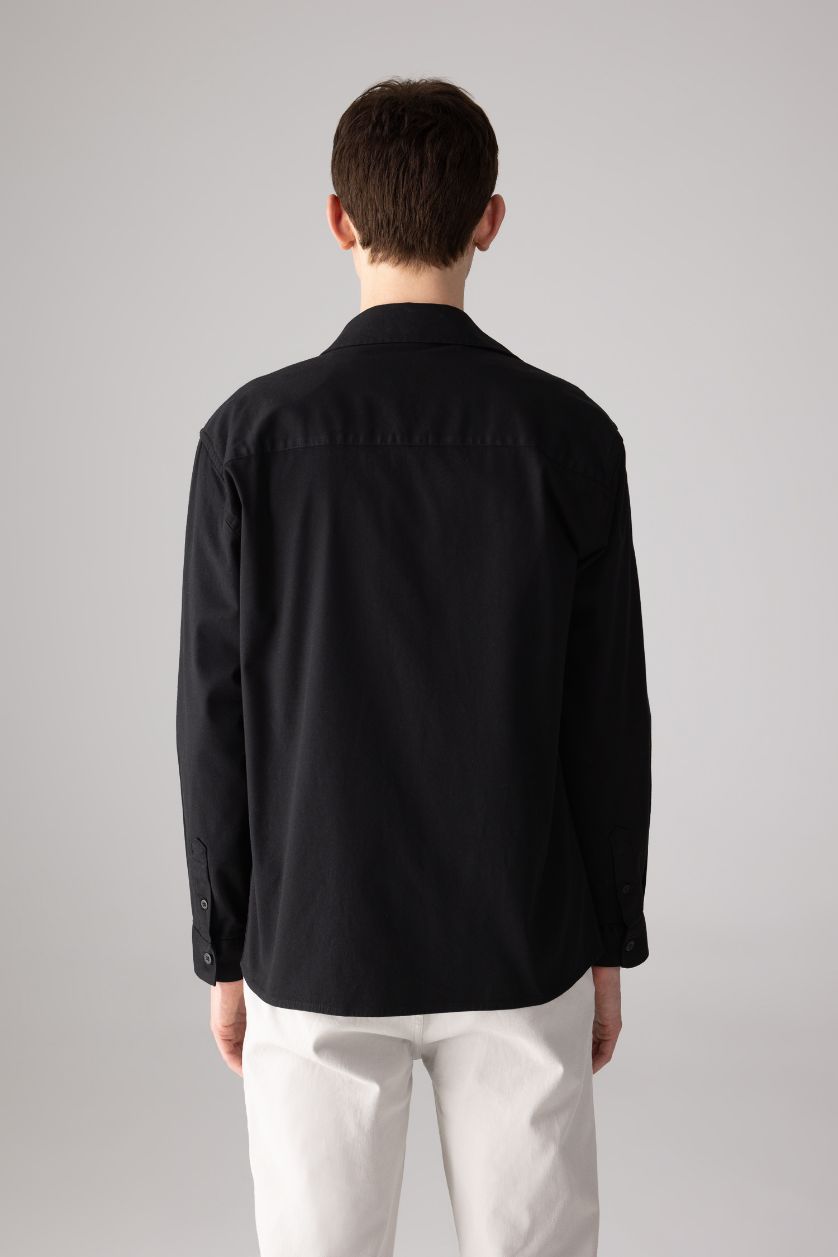 رجال أسود قميص قصة مريحة بياخة بولو