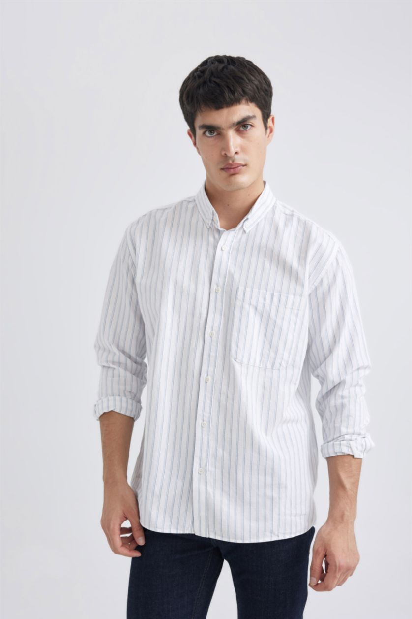 رجال نيلي فاتح قميص بولو مخطط ردن طويل قصة مريحة