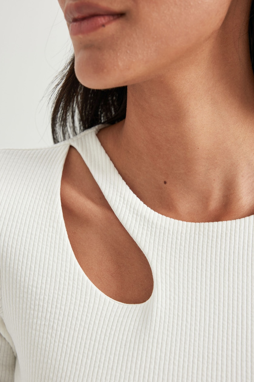 نساء بيج فاتح Slim Fit Camisole Long Sleeve T-Shirt