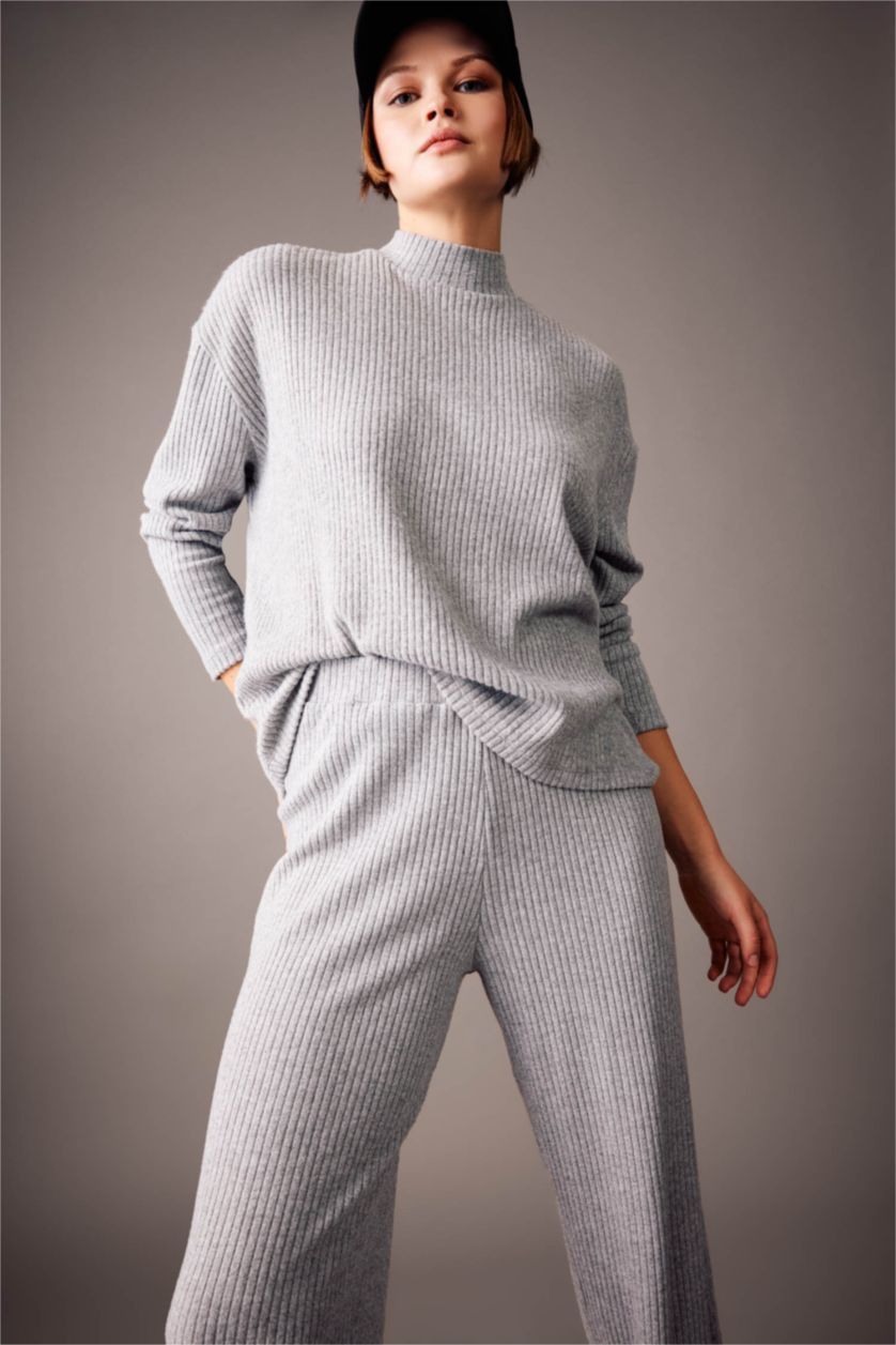 Женщины Светло-серый Кофта стандартного кроя с круглым вырезом