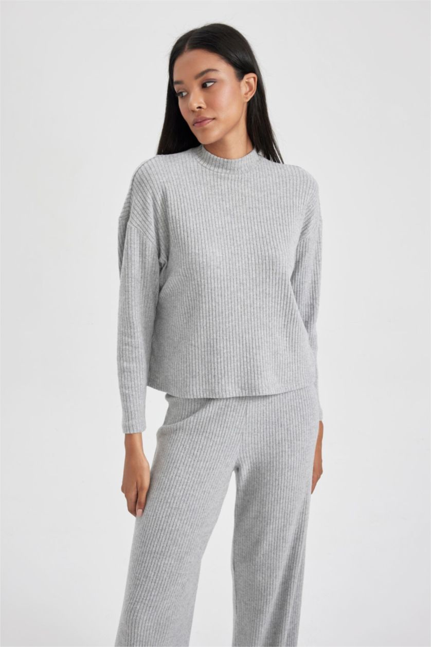 Женщины Светло-серый Кофта стандартного кроя с круглым вырезом