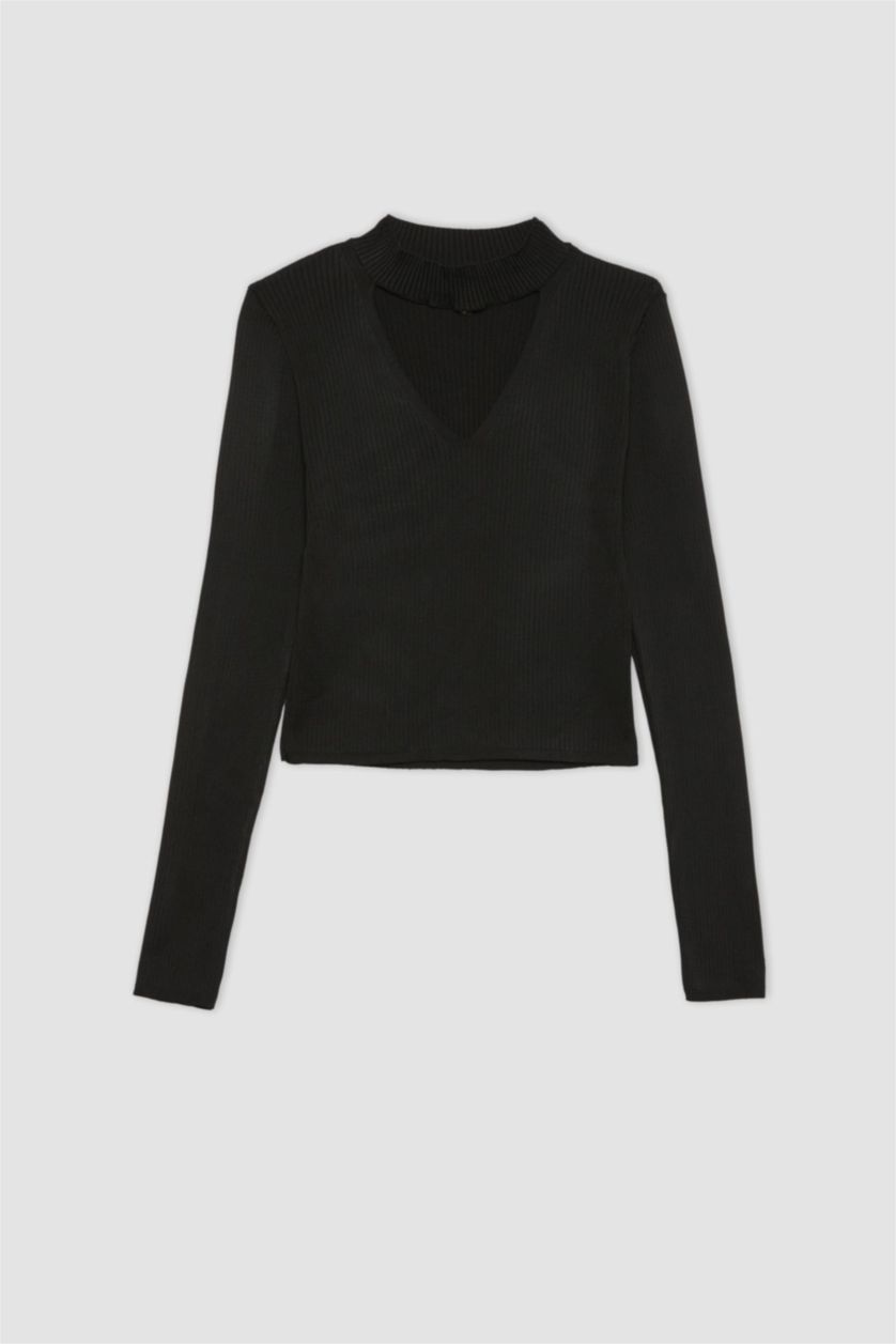 Kadın Siyah Fitted Choker Yaka Triko Kazak