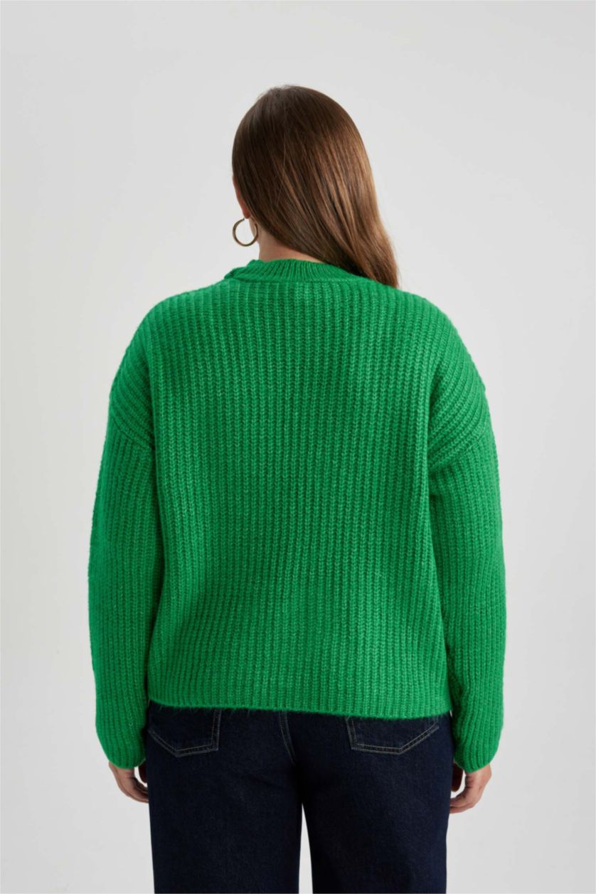Женская Зеленый Свитер свободного кроя вязанный