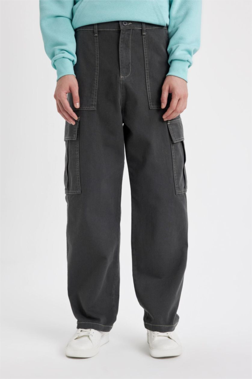 MAN Anthracite Baggy Fit Regular Hem With Cargo Pocket Gabardine Trousers