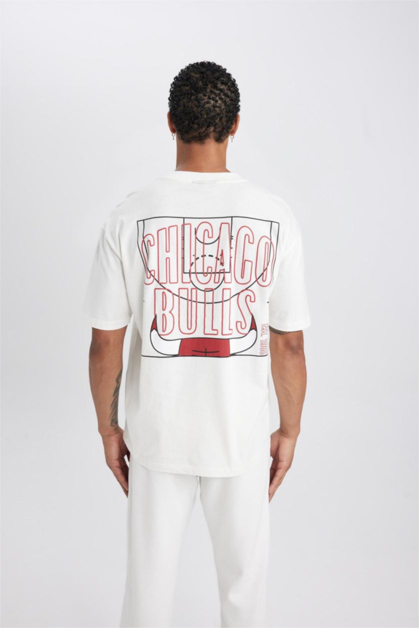 MAN Ecru DeFactoFit NBA Chicago Bulls Oversize Fit T-Shirt