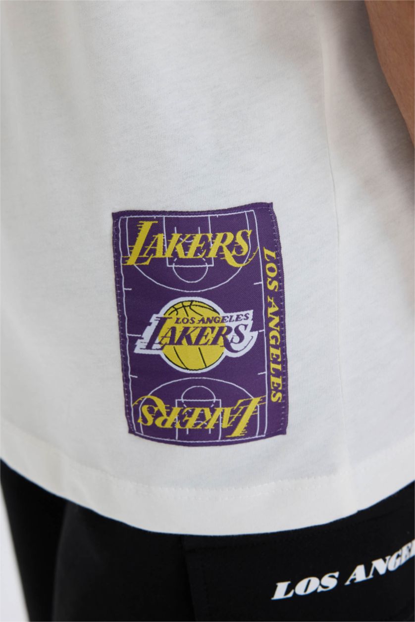 Erkek Ekru NBA Los Angeles Lakers Oversize Geniş Kalıp Bisiklet Yaka Sırt Baskılı Kısa Kollu Tişört