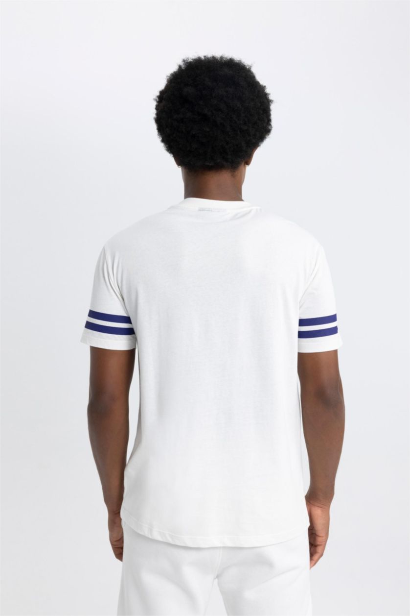 رجالي بيج فاتح تيشيرت نص كم قصة عادية من لوس أنجلوس ليكرز DeFactoFit