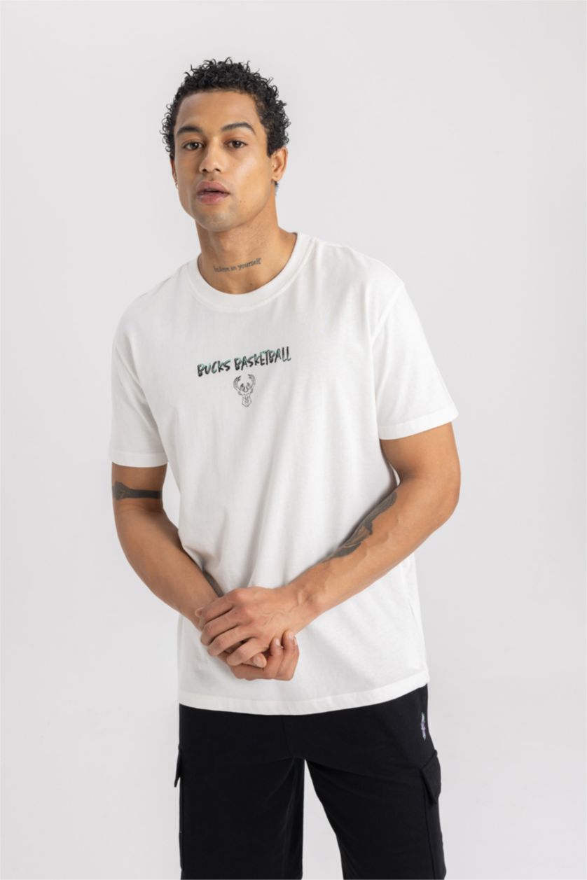 رجالي بيج فاتح تيشيرت نص كم قصة عادية برقبة مستديرة من ميلووكي باكس DeFactoFit