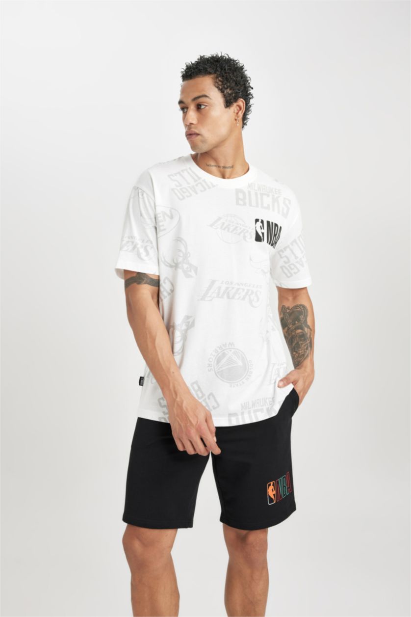 MAN Ecru DeFactoFit NBA Wordmark Boxy Fit Crew Neck T-Shirt