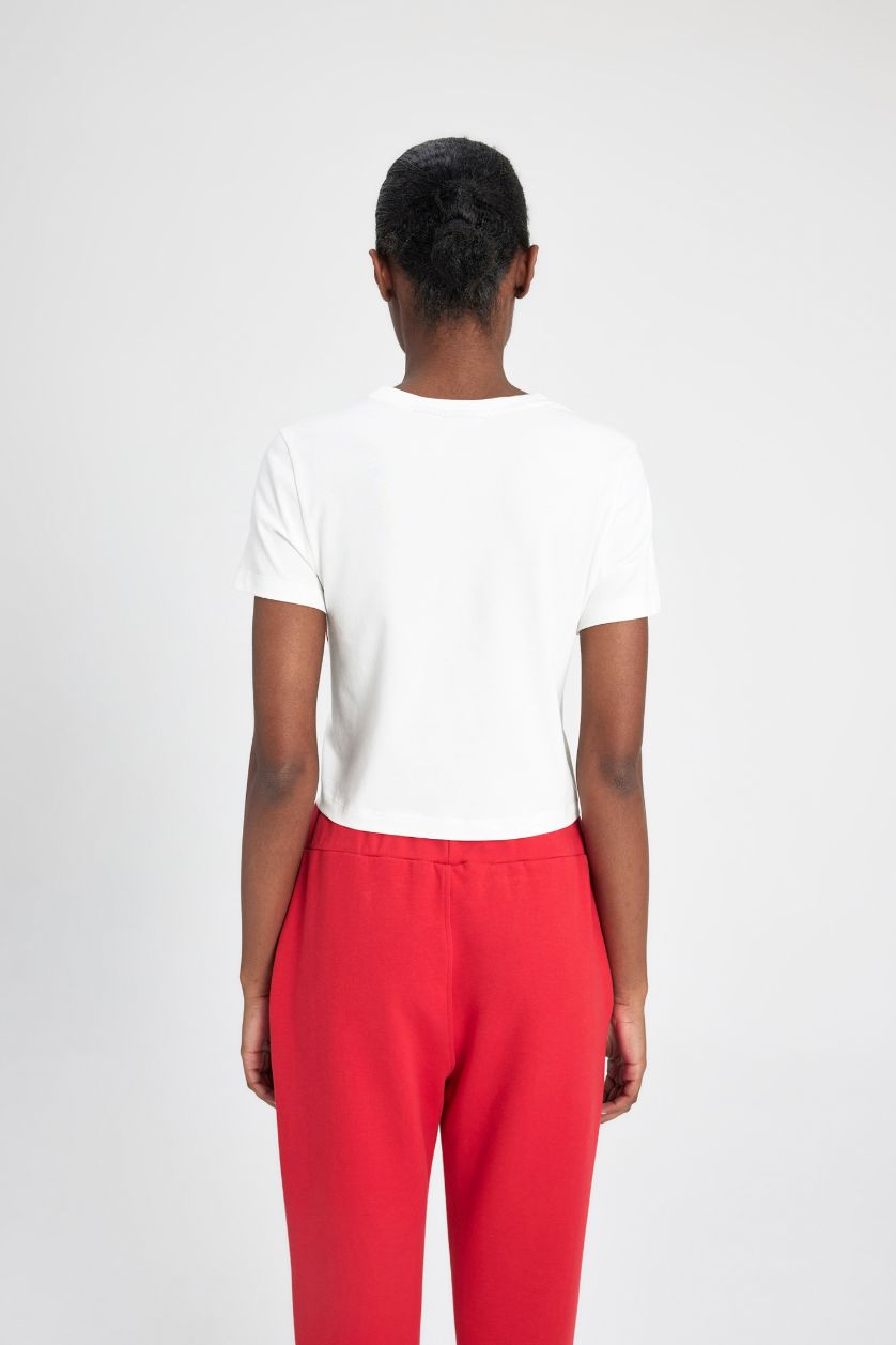 Kadın Ekru DeFactoFit NBA Chicago Bulls Crop Bisiklet Yaka Kısa Kollu Tişört