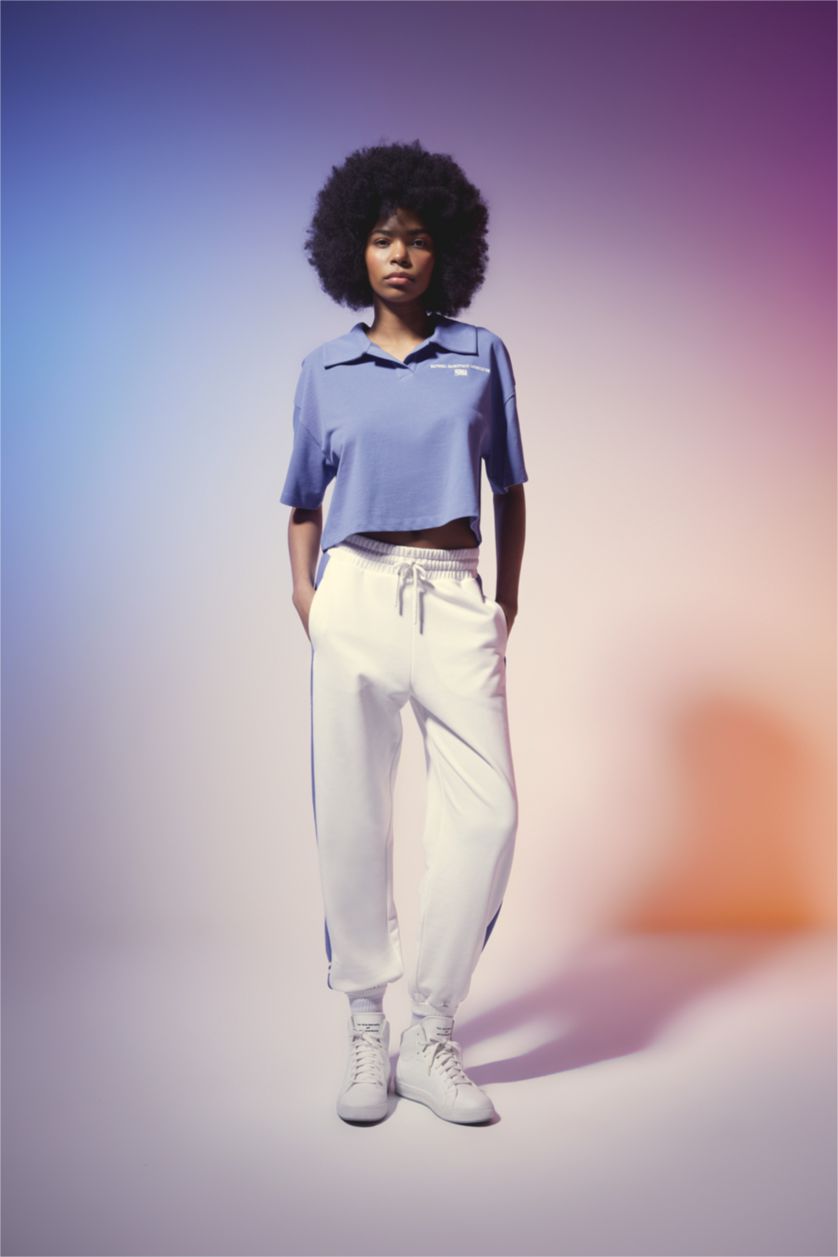 FEMME Écru Pantalon de Jogging NBA Wordmark à taille élastique et poches de DeFactoFit