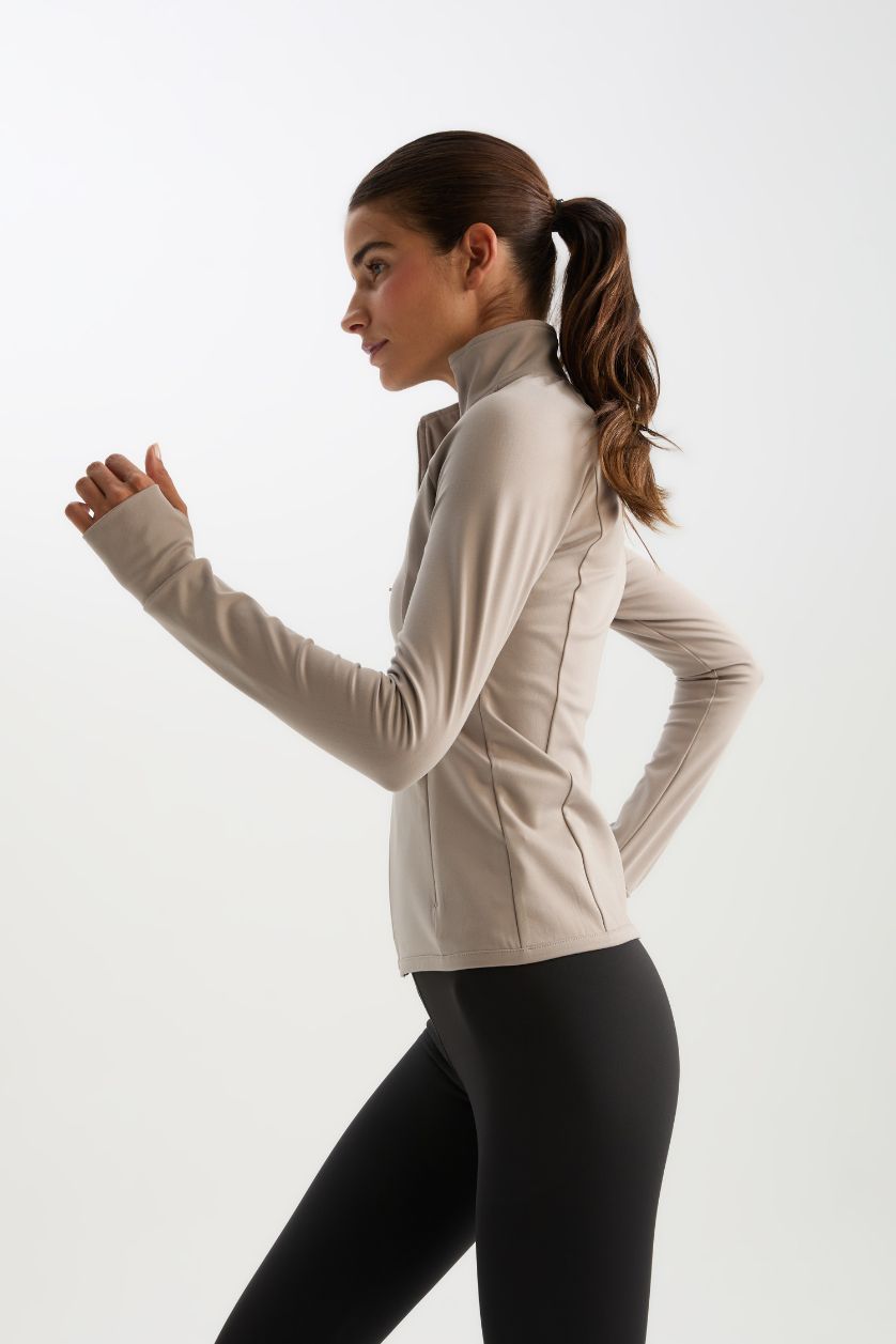 Kadın Gri Fitted Dik Yaka Çift Cepli Fermuarlı Sporcu Hırka