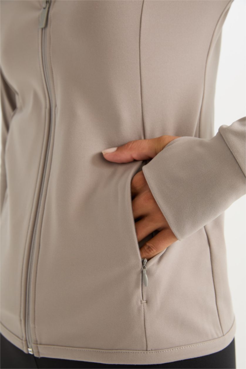 Kadın Gri Fitted Dik Yaka Çift Cepli Fermuarlı Sporcu Hırka