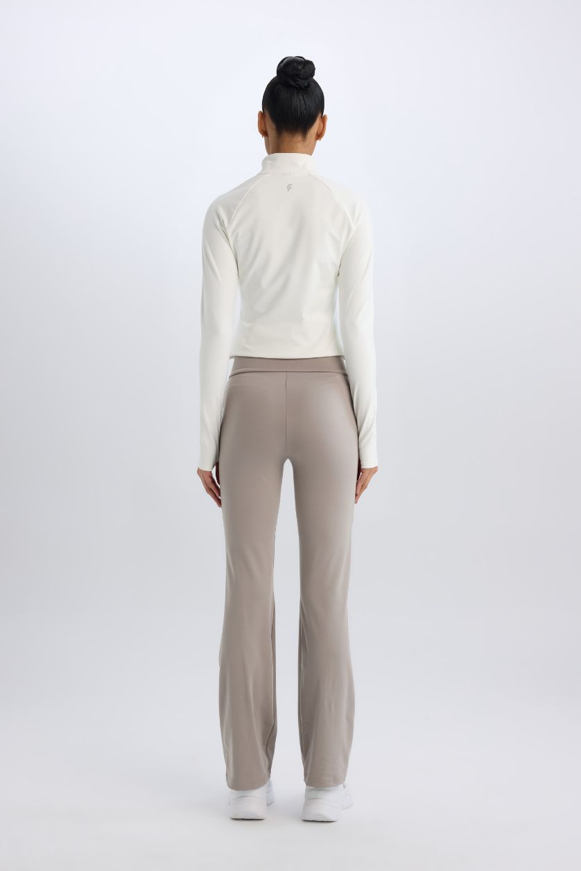 Kadın Gri Flare Fit Sporcu İnce Eşofman Altı İspanyol Paça Standart Boy Basic Düz