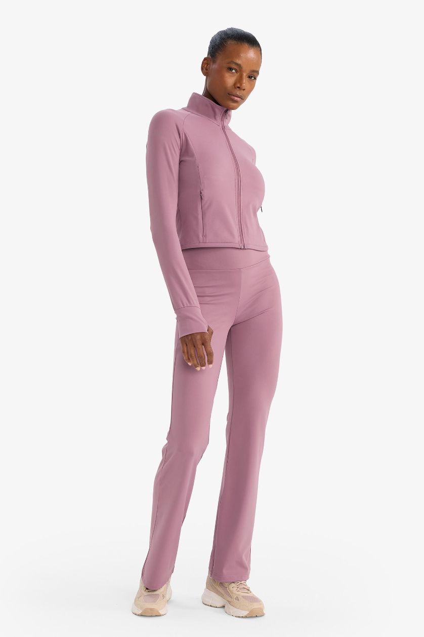 WOMAN Rose Flare Fit Shaping Soft Touch Sweatpants