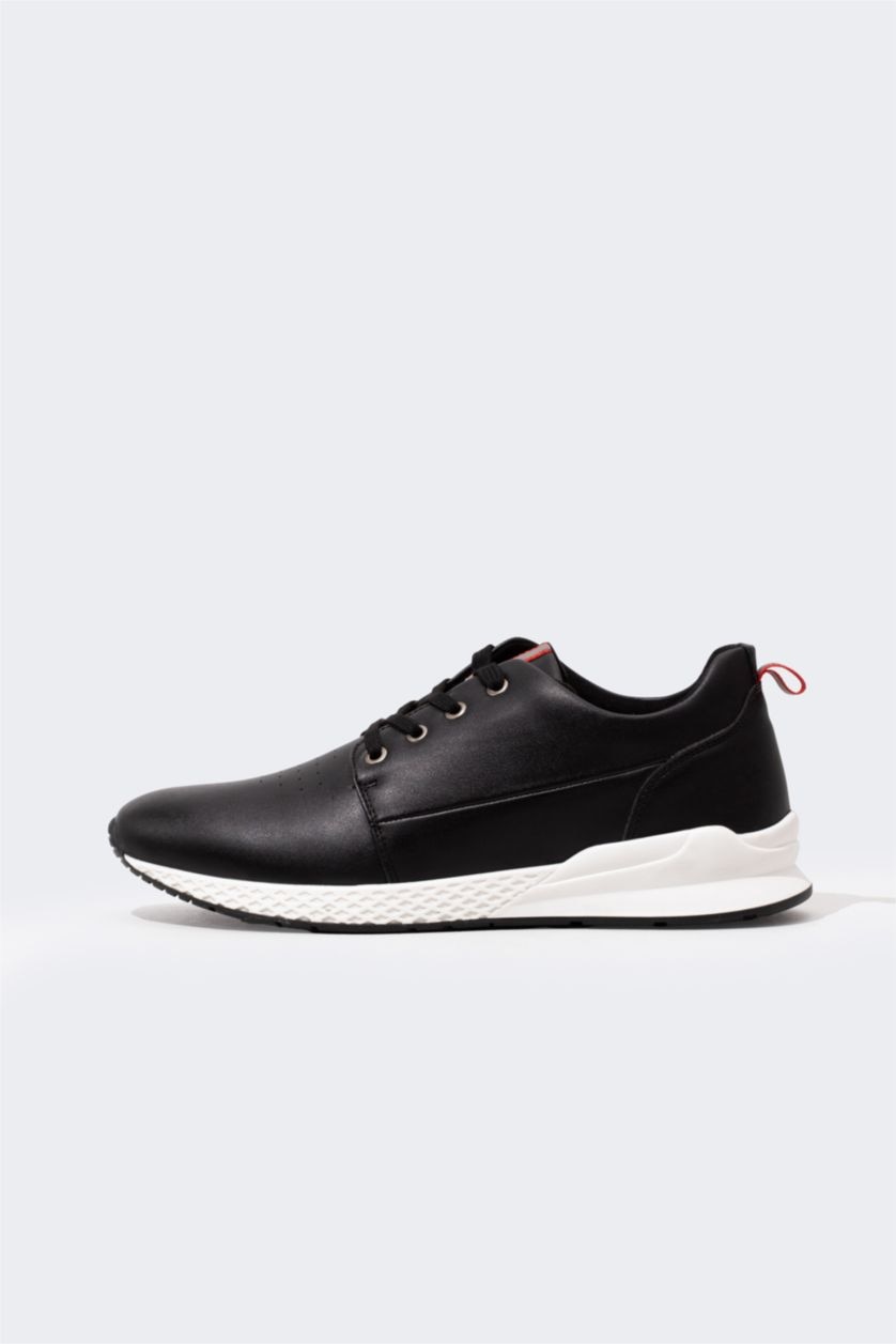 MAN Black Men High Sole Faux Leather Casual Shoes