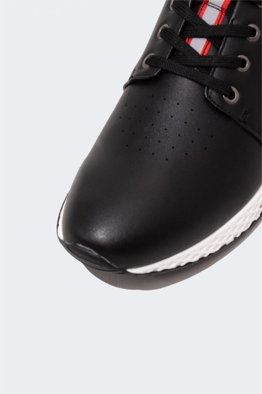 MAN Black Men High Sole Faux Leather Casual Shoes