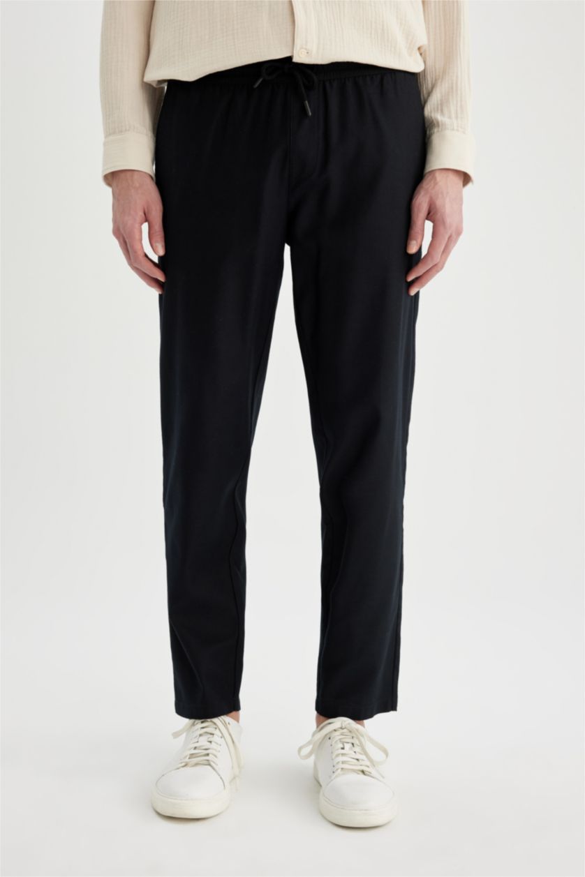 MAN Black jogger Trousers