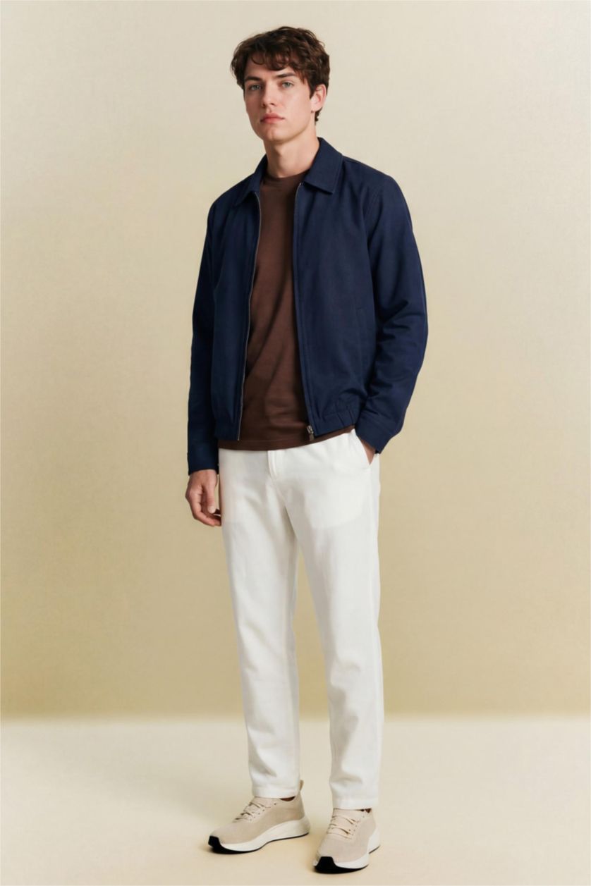 Man White Soft Textured Jogger Pants