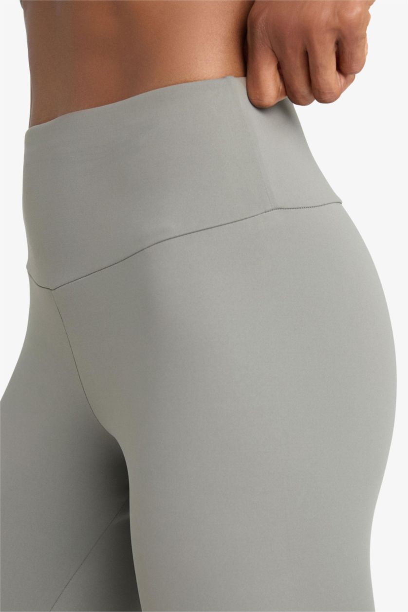 Kadın Açık Haki Toparlayıcı Yüksek Bel Esnek Kumaş Basic Sporcu Tayt