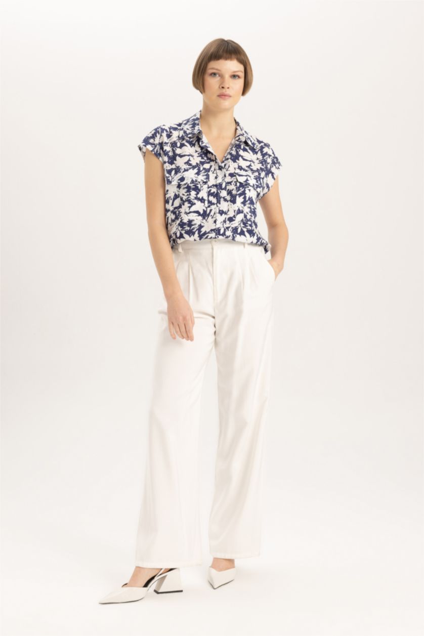 حريمي كحلي قميص نص كم وقصة عادية