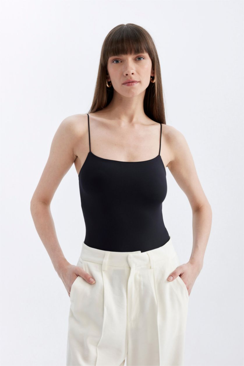 حريمي أسود بودي سوت من Fall in Love