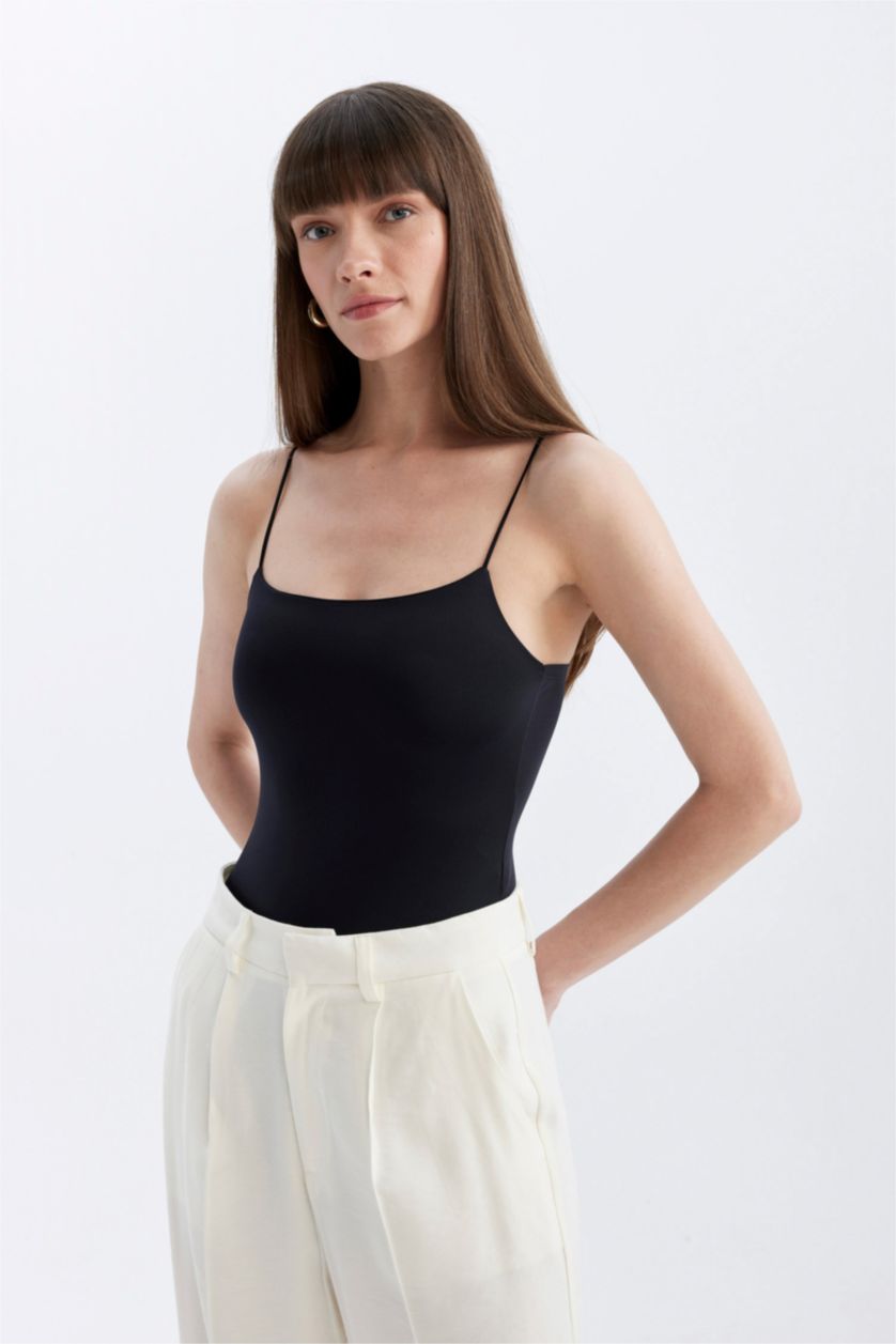 حريمي أسود بودي سوت من Fall in Love