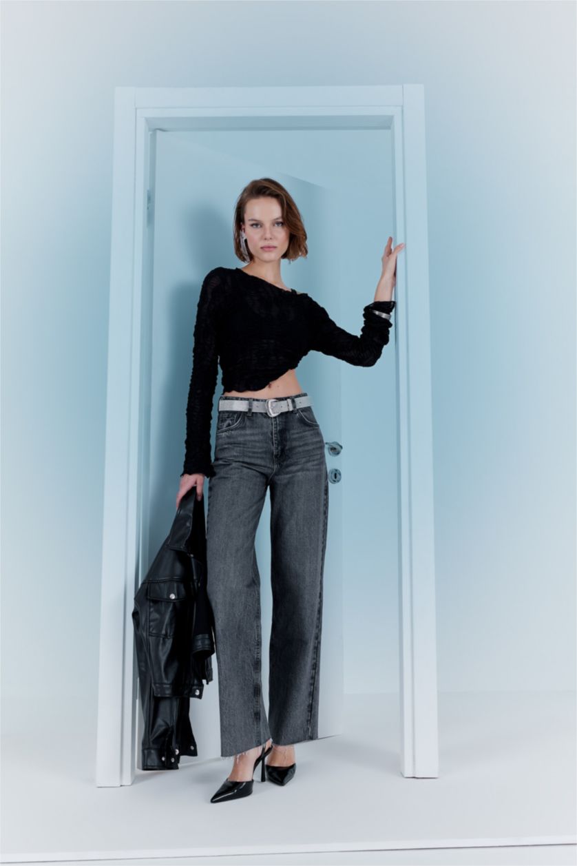 WOMAN Grey Wide Leg High Waist Ankle Length Jeans