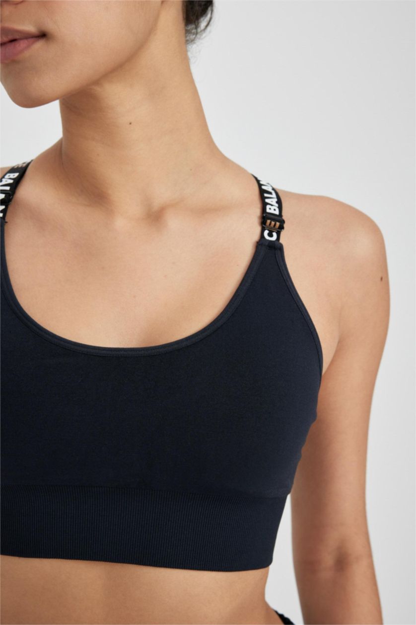 Kadın Siyah Bisiklet Yaka Seamless