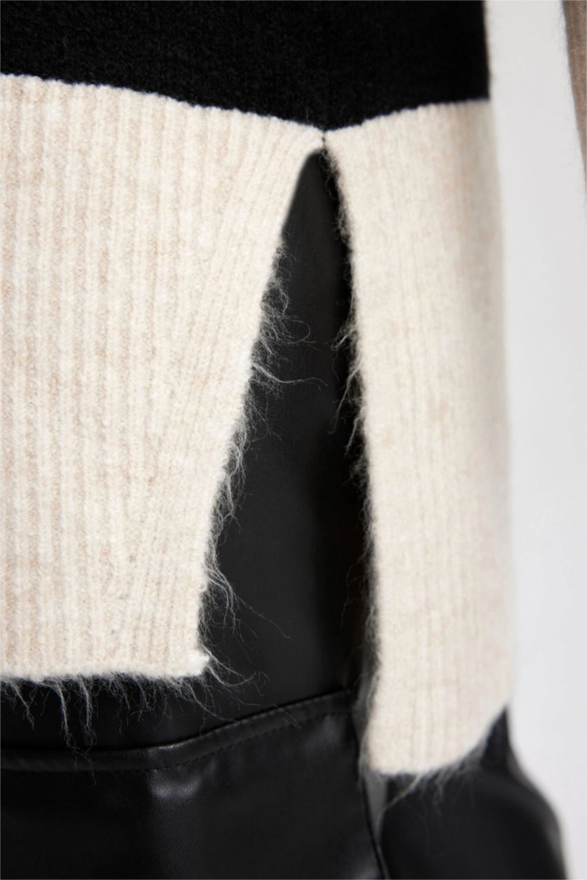 FEMME Noir Regular Fit Tunic